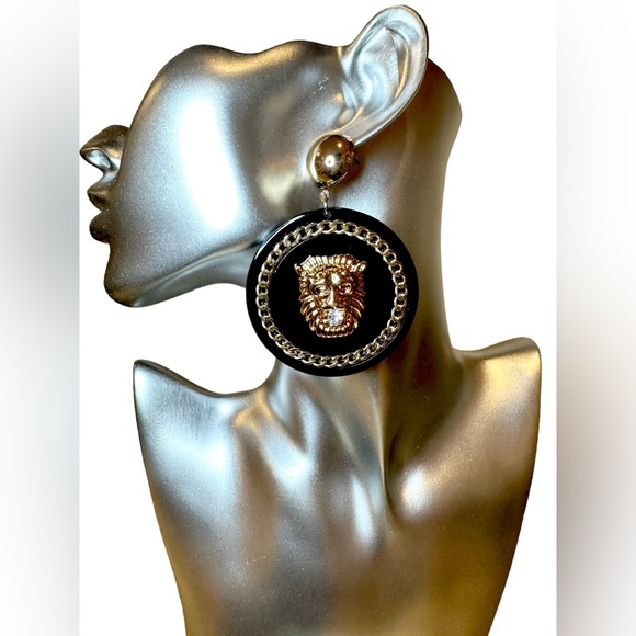Aldo Versace Inspired Glibeth Gold/ Black Lion Head Earring - Picture 3 of 6